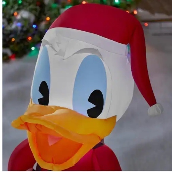 Donald Duck Inflatable Blow Up 3.5 ft Disney NEW Red Santa Suit Christmas Decor - Picture 3 of 4